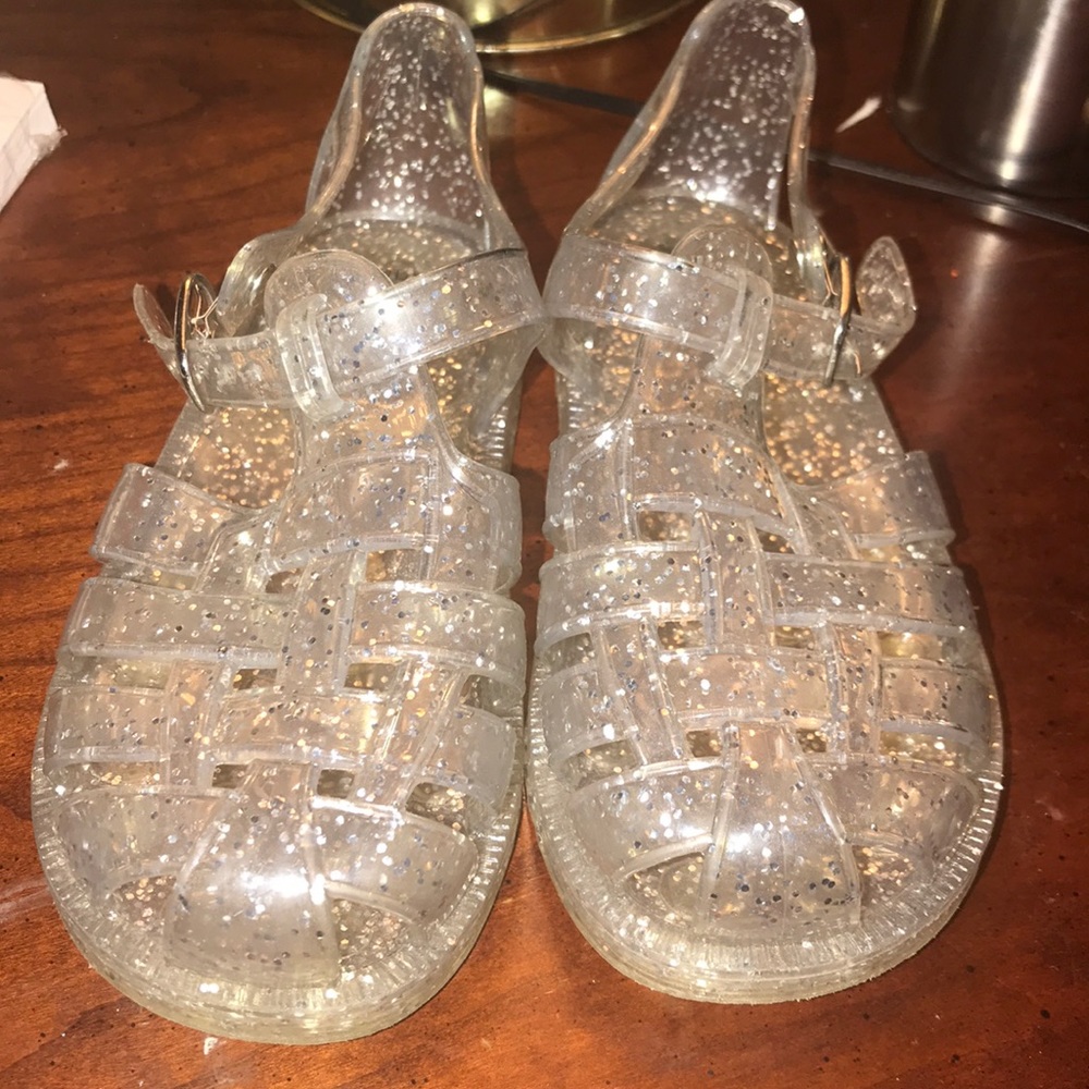 Silver jelly sandals